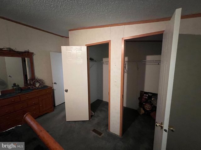 550 & 560 ROHRBAUGH LN, Moorefield, WV 26836