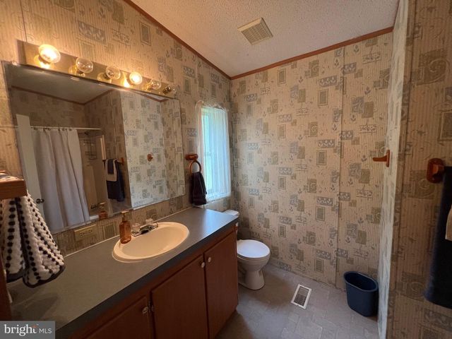 550 & 560 ROHRBAUGH LN, Moorefield, WV 26836