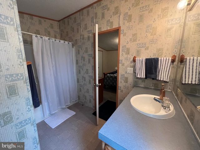 550 & 560 ROHRBAUGH LN, Moorefield, WV 26836