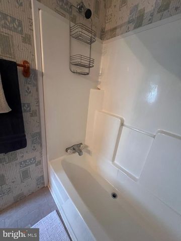 550 & 560 ROHRBAUGH LN, Moorefield, WV 26836