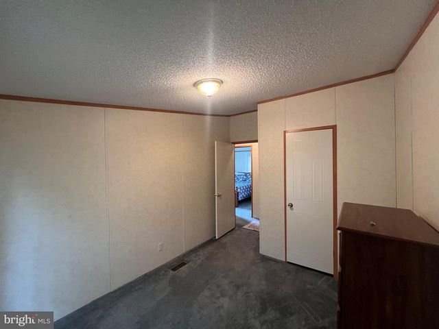 550 & 560 ROHRBAUGH LN, Moorefield, WV 26836