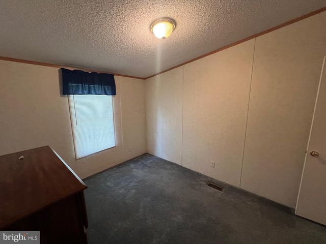 550 & 560 ROHRBAUGH LN, Moorefield, WV 26836