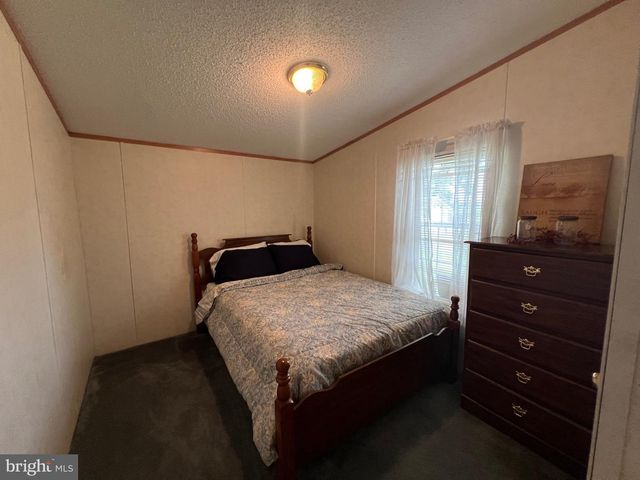 550 & 560 ROHRBAUGH LN, Moorefield, WV 26836