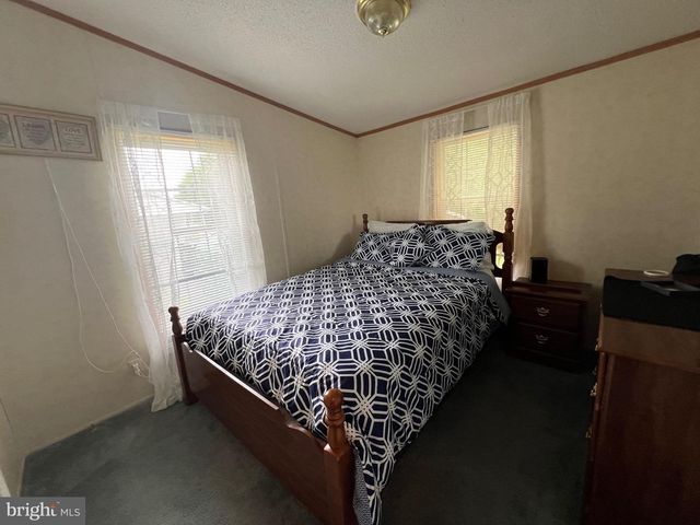 550 & 560 ROHRBAUGH LN, Moorefield, WV 26836