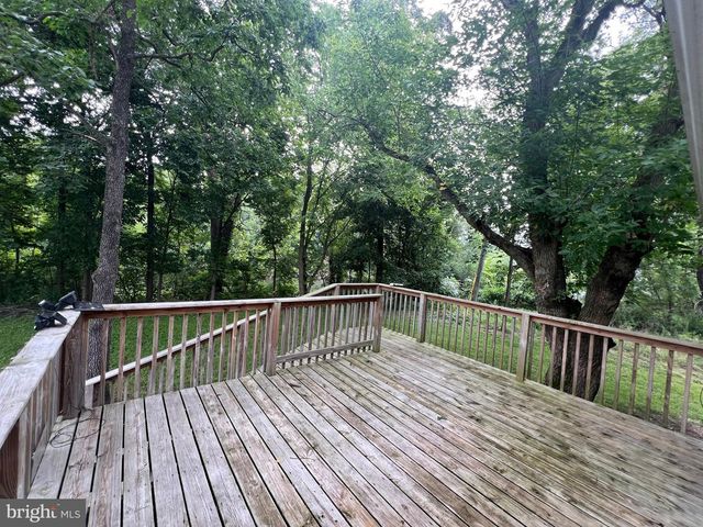 550 & 560 ROHRBAUGH LN, Moorefield, WV 26836