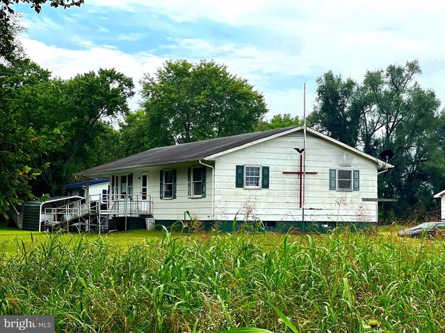 550 & 560 ROHRBAUGH LN, Moorefield, WV 26836