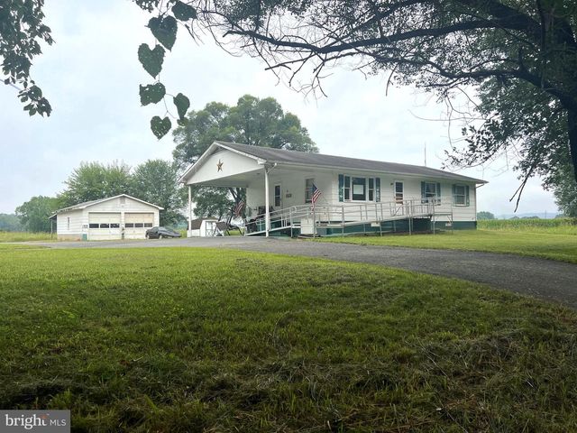 550 & 560 ROHRBAUGH LN, Moorefield, WV 26836