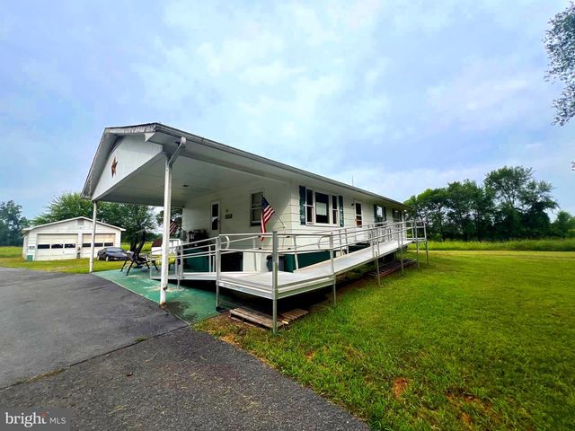 550 & 560 ROHRBAUGH LN, Moorefield, WV 26836
