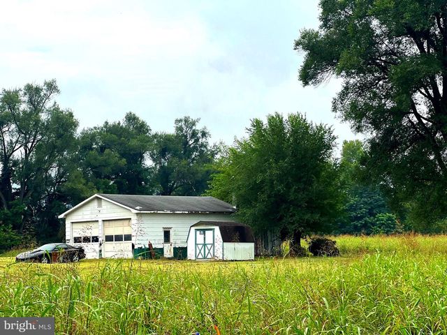 550 & 560 ROHRBAUGH LN, Moorefield, WV 26836