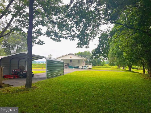 550 & 560 ROHRBAUGH LN, Moorefield, WV 26836