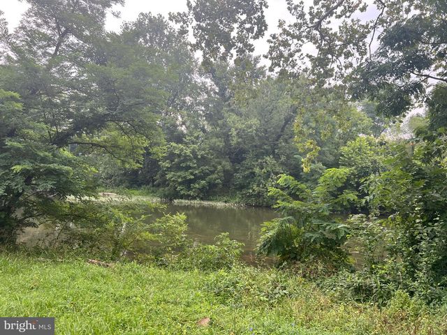 550 & 560 ROHRBAUGH LN, Moorefield, WV 26836