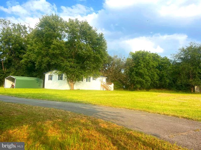 550 & 560 ROHRBAUGH LN, Moorefield, WV 26836