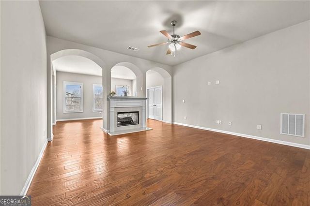 5763 Shore Isle Court, Flowery Branch, GA 30542