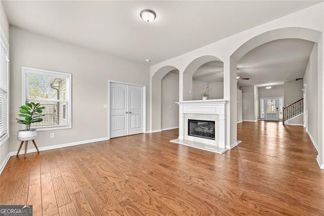 5763 Shore Isle Court, Flowery Branch, GA 30542