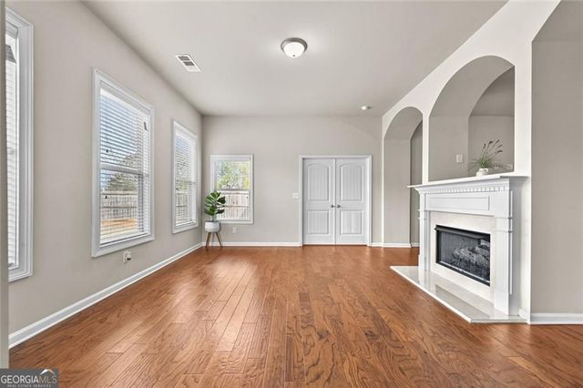 5763 Shore Isle Court, Flowery Branch, GA 30542