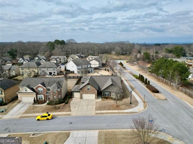 5763 Shore Isle Court, Flowery Branch, GA 30542