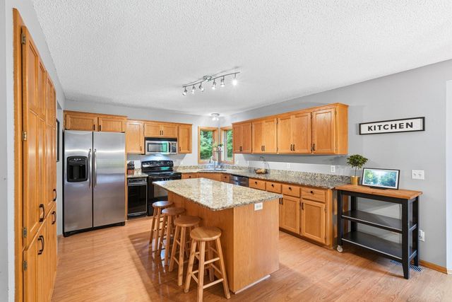 524 Eastwood Court, Eagan, MN 55123