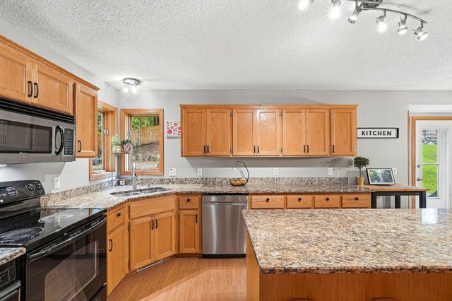 524 Eastwood Court, Eagan, MN 55123