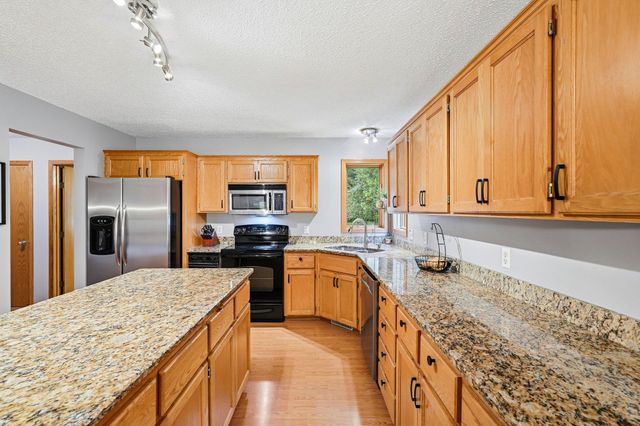 524 Eastwood Court, Eagan, MN 55123