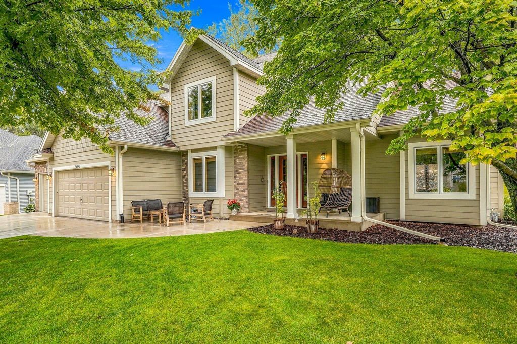 524 Eastwood Court, Eagan, MN 55123 — exterior