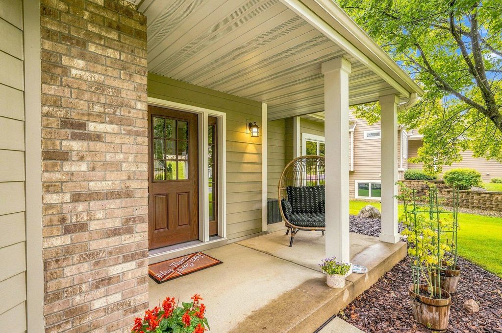 524 Eastwood Court, Eagan, MN 55123 — photo 3