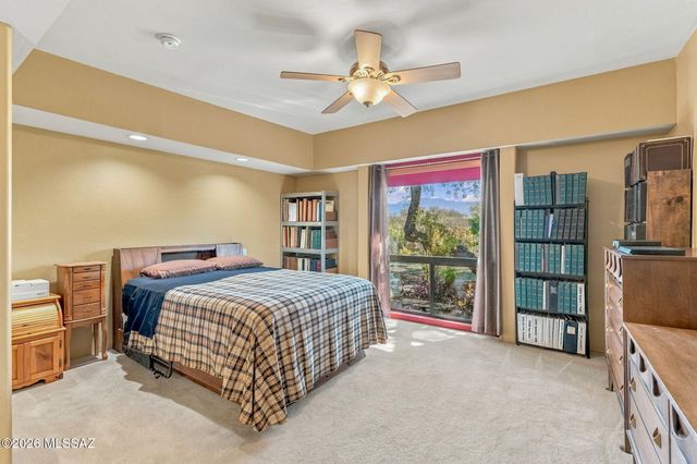 11748 N Via De La Verbenita, Tucson, AZ 85737
