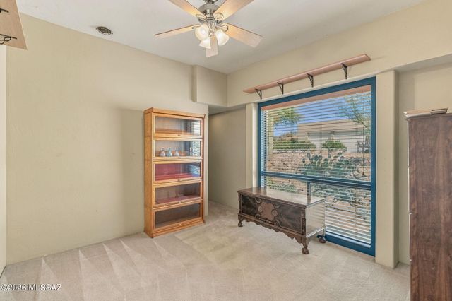 11748 N Via De La Verbenita, Tucson, AZ 85737