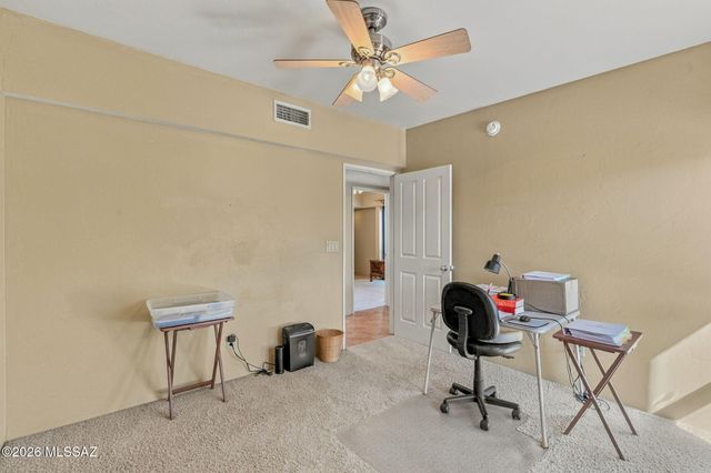 11748 N Via De La Verbenita, Tucson, AZ 85737
