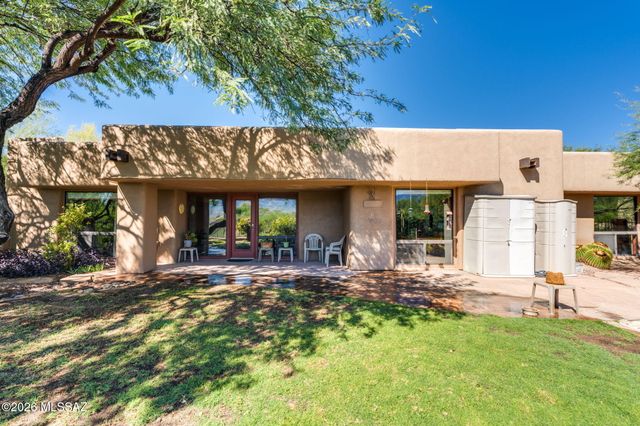 11748 N Via De La Verbenita, Tucson, AZ 85737
