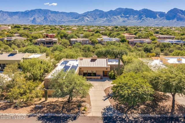 11748 N Via De La Verbenita, Tucson, AZ 85737