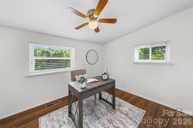 4220 Firwood Lane, Charlotte, NC 28209