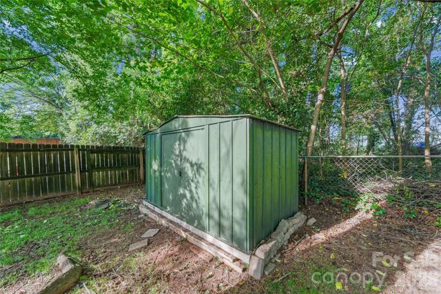 4220 Firwood Lane, Charlotte, NC 28209
