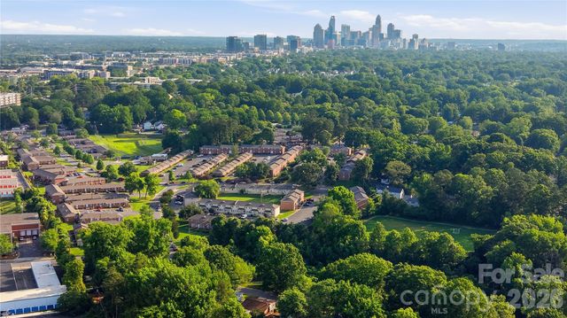 4220 Firwood Lane, Charlotte, NC 28209