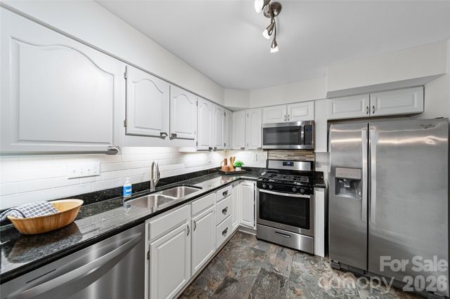 4220 Firwood Lane, Charlotte, NC 28209