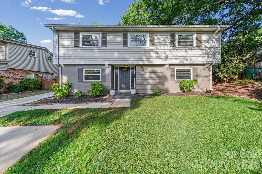 4220 Firwood Lane, Charlotte, NC 28209