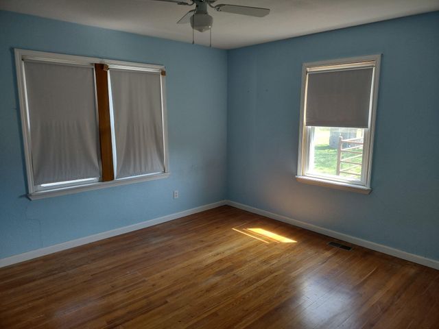 1571 St Luke Road, Conway, MO 65632