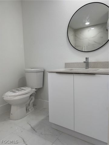 3015 4th ST SW, Lehigh Acres, FL 33976