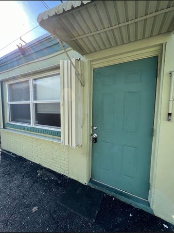 428 Malverne Road 3, West Palm Beach, FL 33405