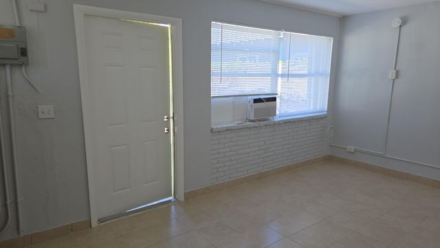 428 Malverne Road 3, West Palm Beach, FL 33405