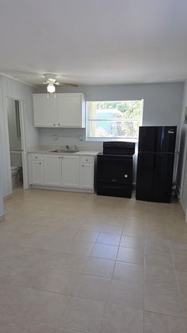 428 Malverne Road 3, West Palm Beach, FL 33405