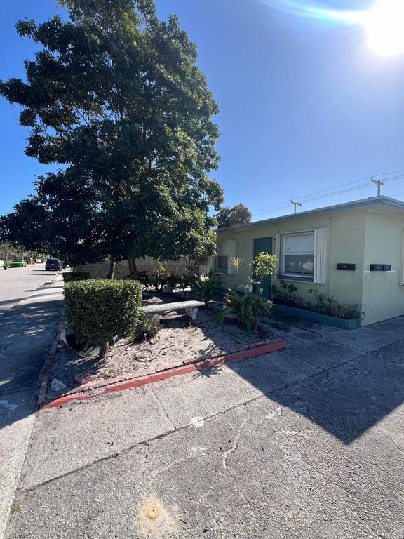 428 Malverne Road 3, West Palm Beach, FL 33405