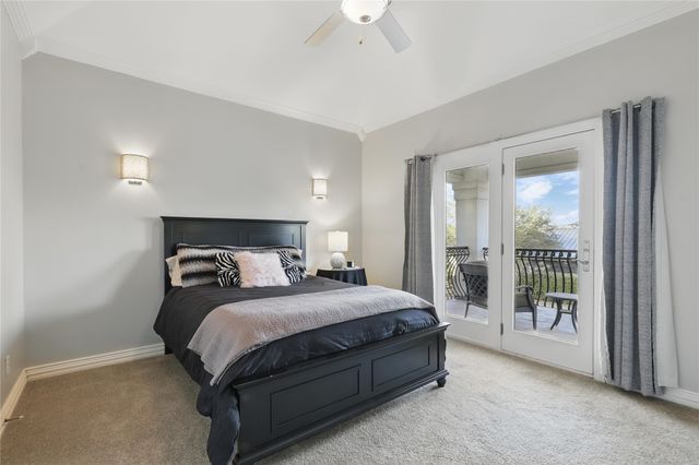 6800 Oak Hill Drive, Fort Worth, TX 76132