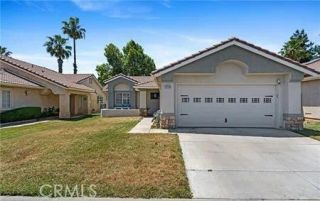 2906 Summer Set Cir, Banning, CA 92220