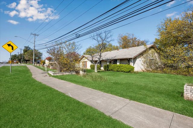 5600 E Martin Luther King Jr BLVD, Austin, TX 78721