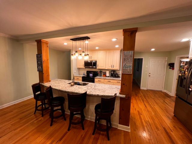 741 Outlook Lane, Chattanooga, TN 37419