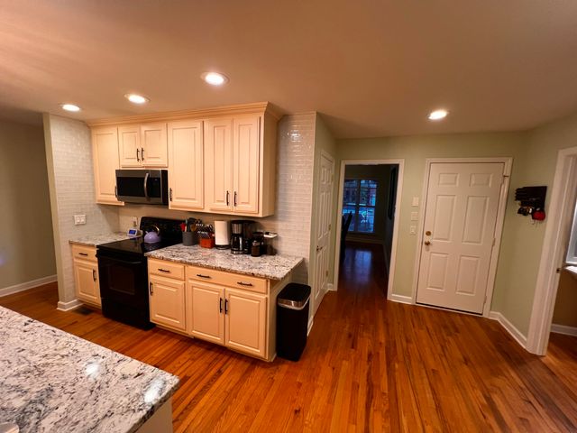 741 Outlook Lane, Chattanooga, TN 37419