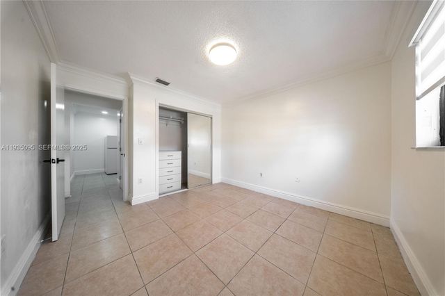 3219 SW 141st Ave 1, Miami, FL 33175