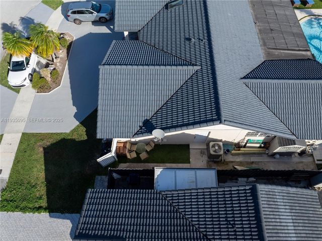 3219 SW 141st Ave 1, Miami, FL 33175