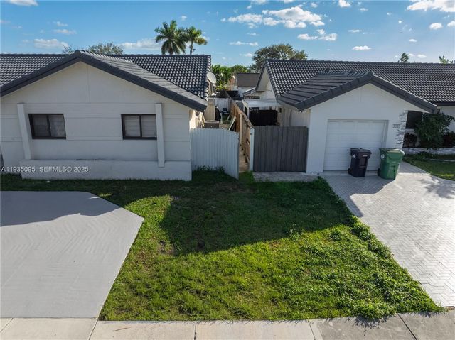 3219 SW 141st Ave 1, Miami, FL 33175