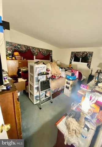 405 LINTHICUM ST, Rockville, MD 20851